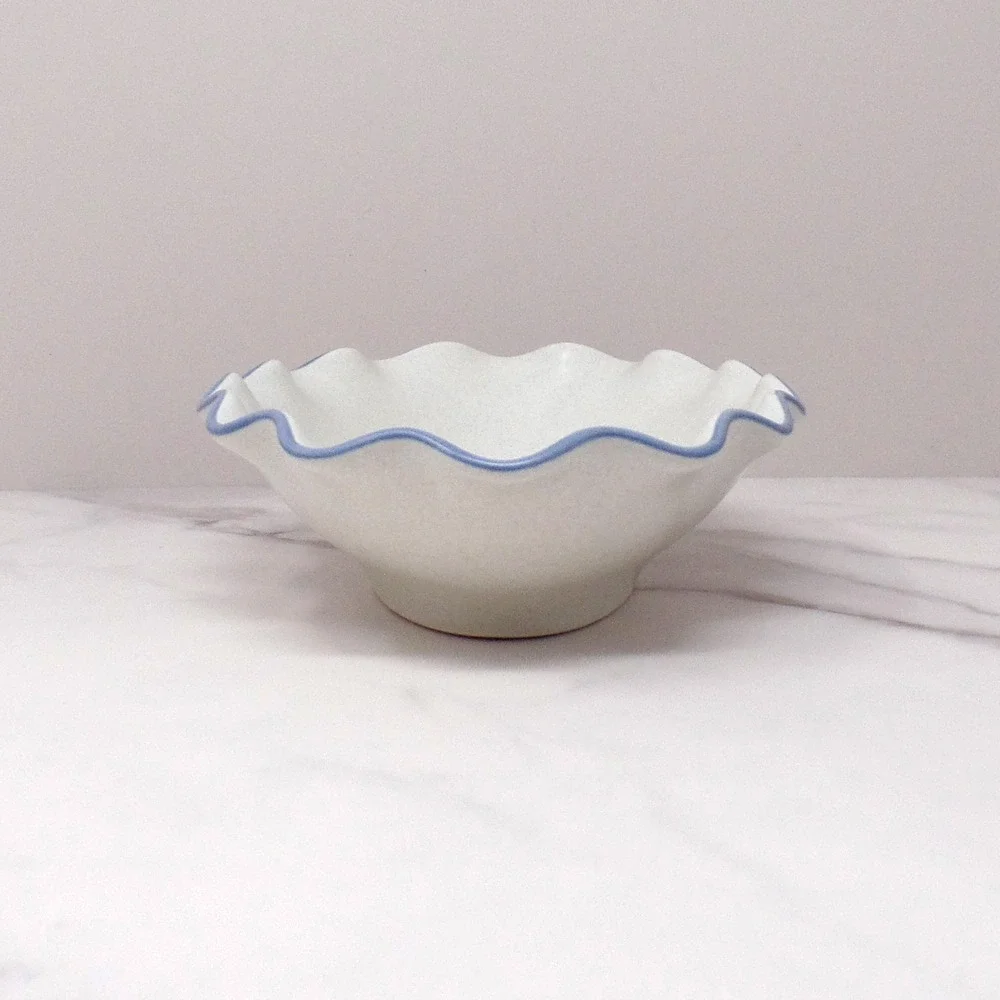 Vintage Ceramic Pfaltzgraff Yorktowne Fluted Oval Relish Bowl (1980s-90s)